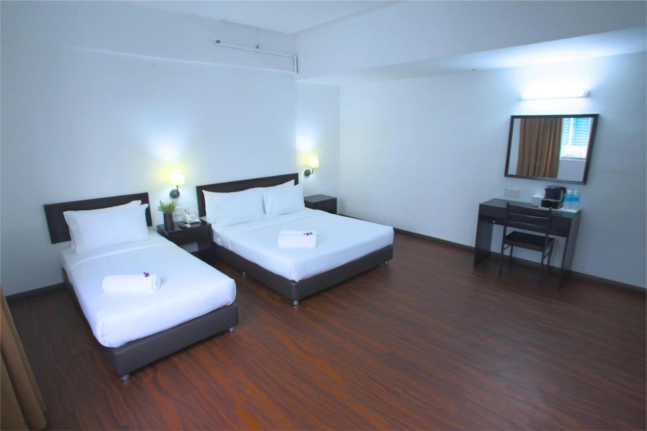 Hotel Pandan Johor Bahru Eksteriør billede