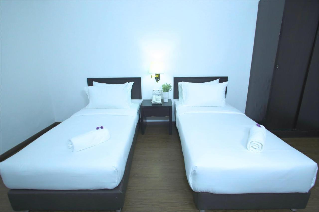 Hotel Pandan Johor Bahru Eksteriør billede