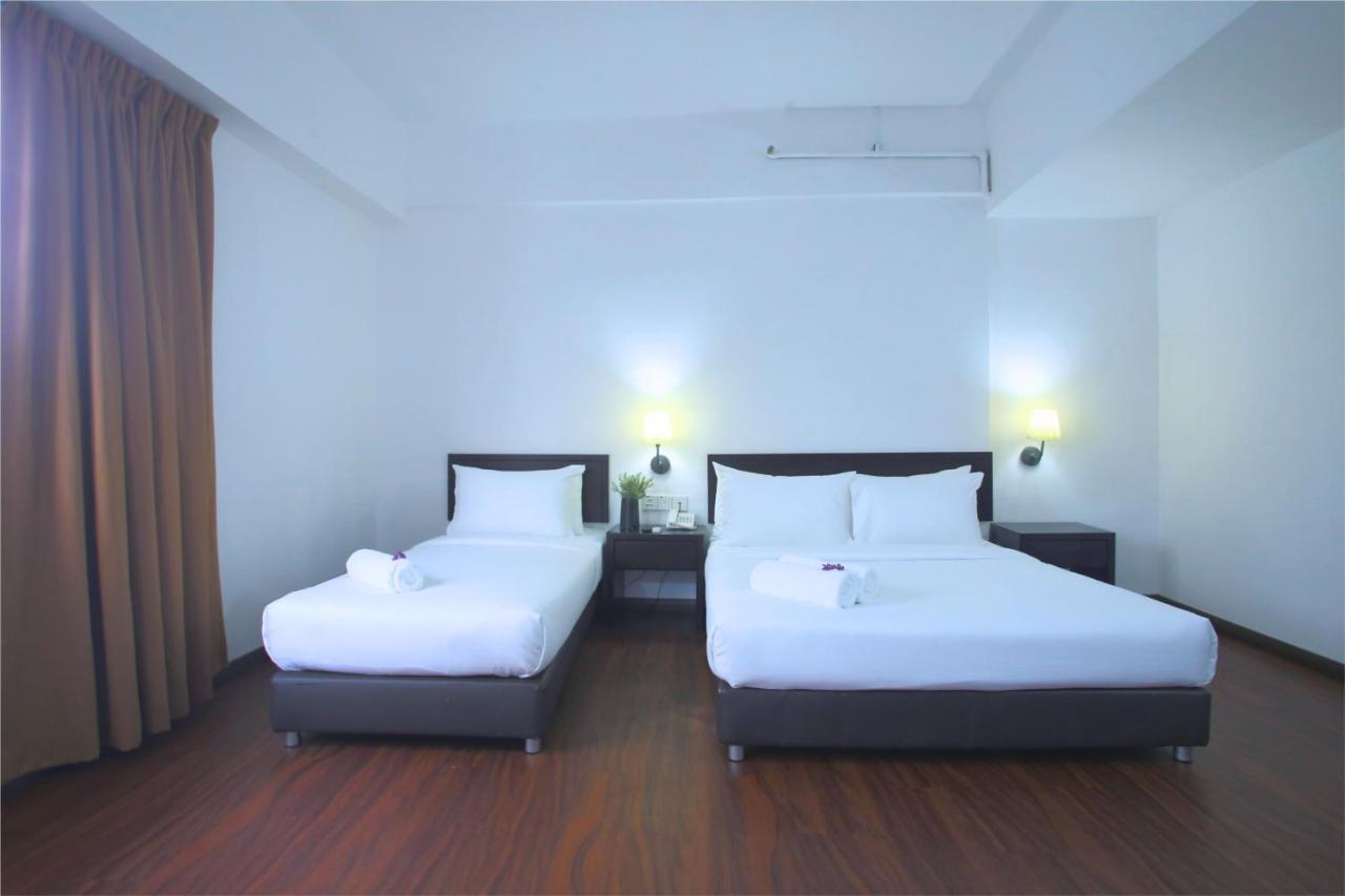Hotel Pandan Johor Bahru Eksteriør billede